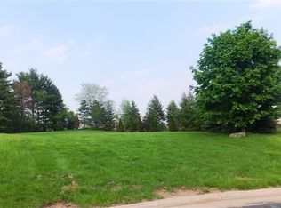 31 Foxglove Cir, Madison, WI 53717