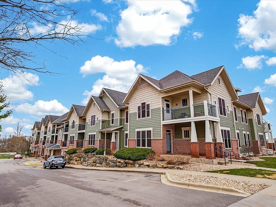 1st image of 8253 Mayo Dr Unit 105