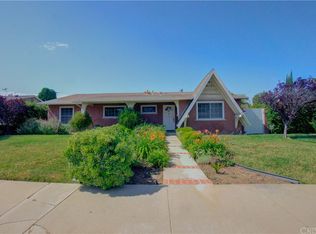 22523 Vanowen St, West Hills, CA 91307