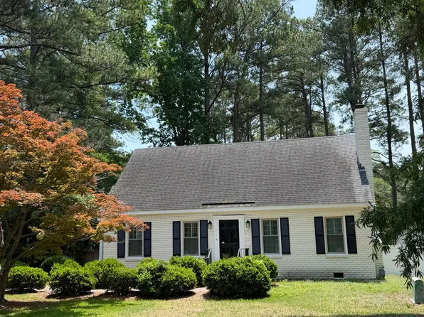 305 Canterbury Rd NW, Wilson, NC 27896