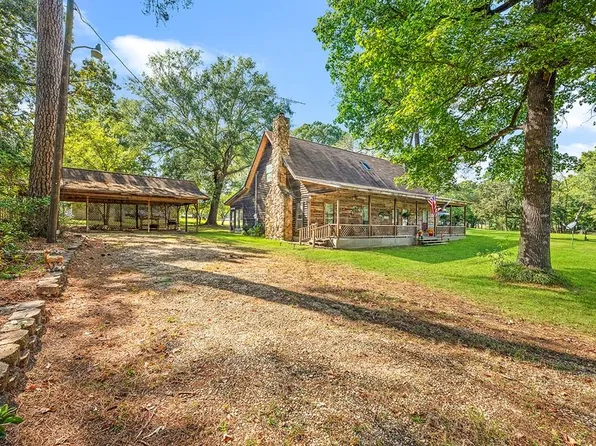 252 County Road 439 E, Broaddus, TX 75930