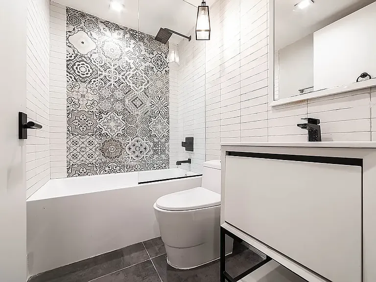 806 Saint Johns Pl #1B — Photo 13