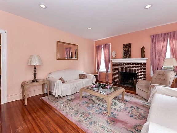 3rd image of 87-34 188th St