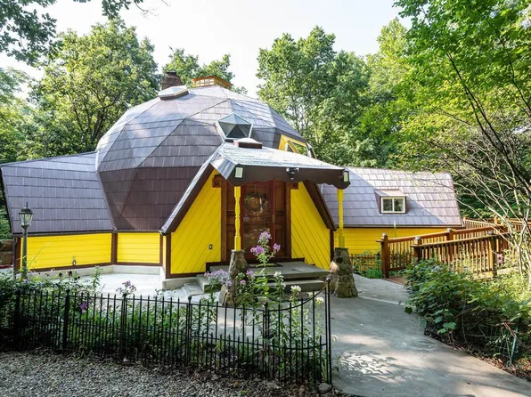 1400 E Whisnand Rd, Bloomington, IN 47408