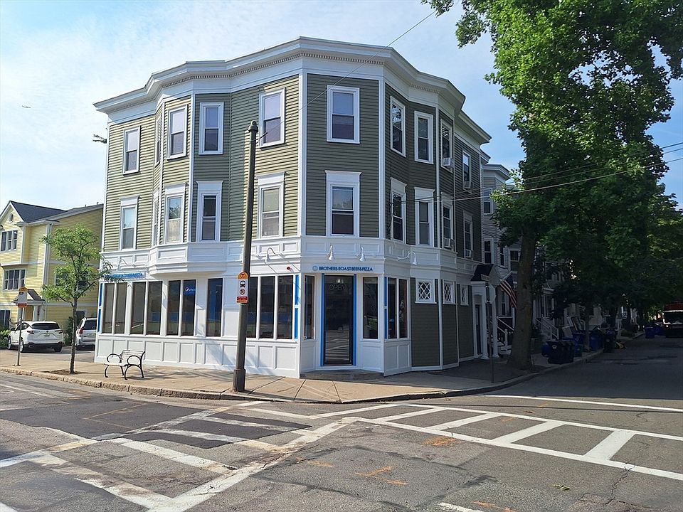 1st image of 293 Cypress St
