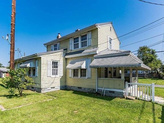 5th image of 216 Harrington St