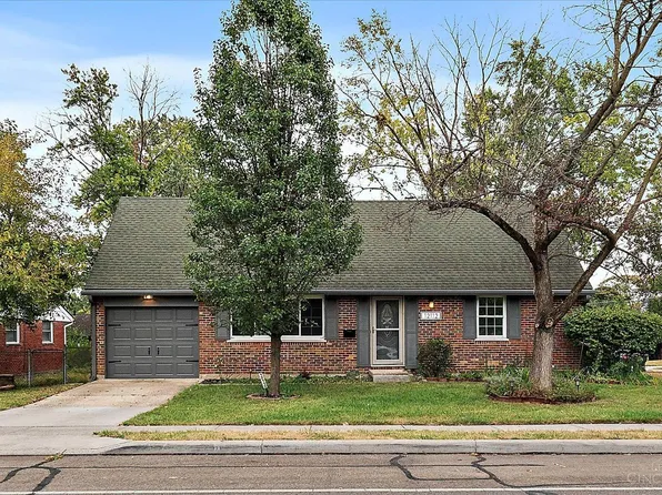 12112 Chesterdale Rd, Cincinnati, OH 45246