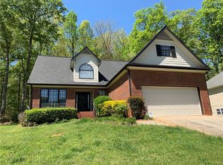 3899 Oak Woods Ct, Douglasville, GA 30135