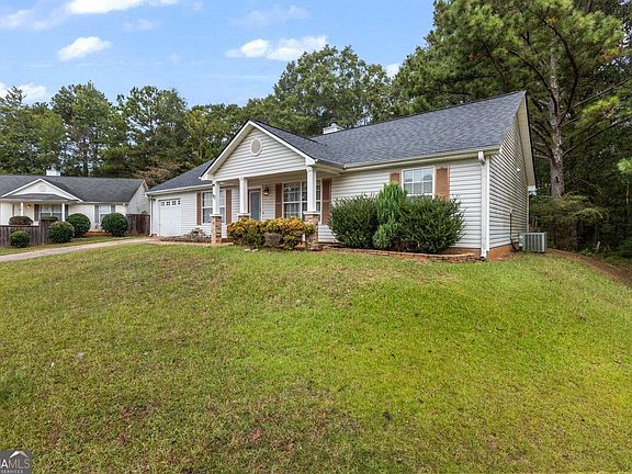 3rd image of 93 Virginia Heights Dr