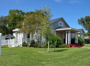 1756 Santa Fe St, Corpus Christi, TX 78404