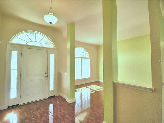 4th image of 1701 Sunrise Ct