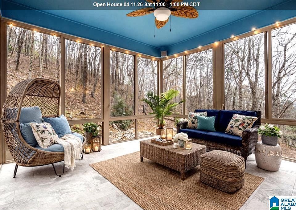 1st image of 153 Kings Crest Ln