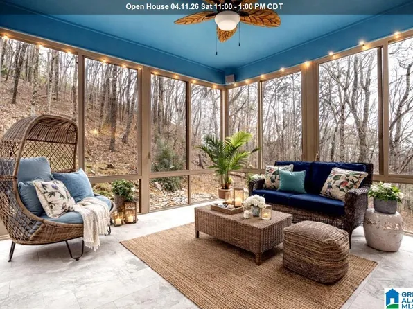 153 Kings Crest Ln, Pelham, AL 35124