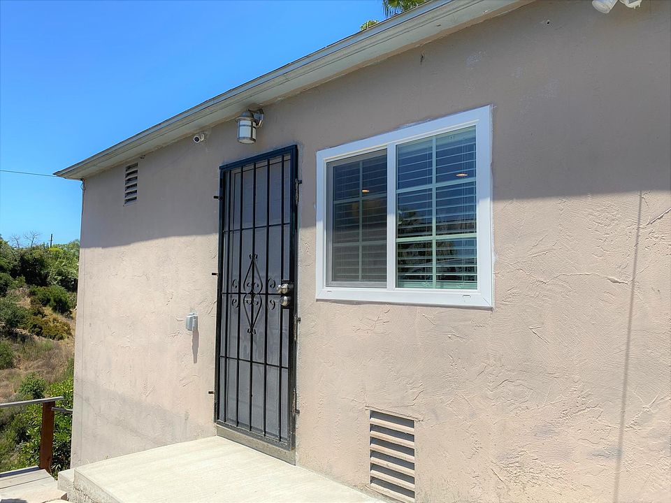 1st image of 2562 Sumac Dr