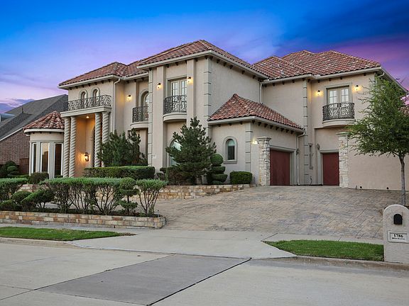 3rd image of 1786 Hilton Head Ln
