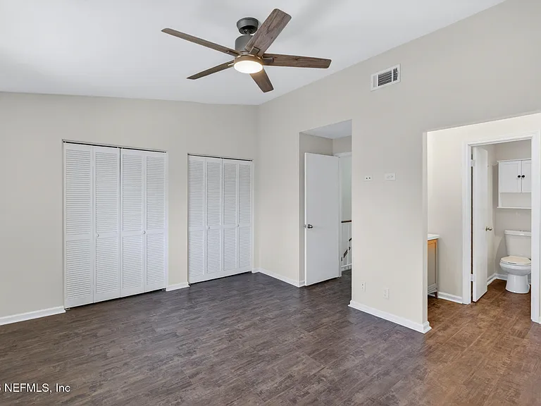 7701 Baymeadows Cir W #1052 — Photo 31