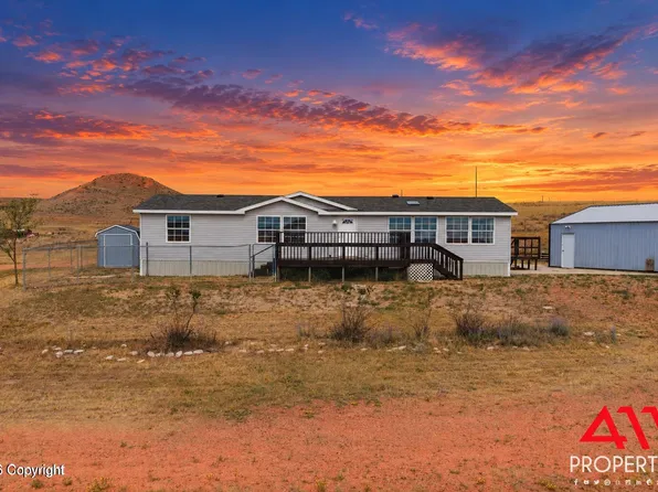 63 Pineview Dr, Gillette, WY 82716