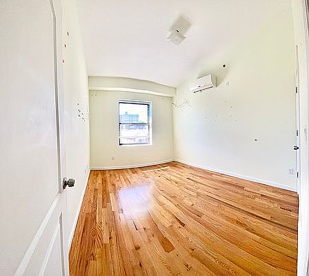 5th image of 3051 Brighton Third St #103