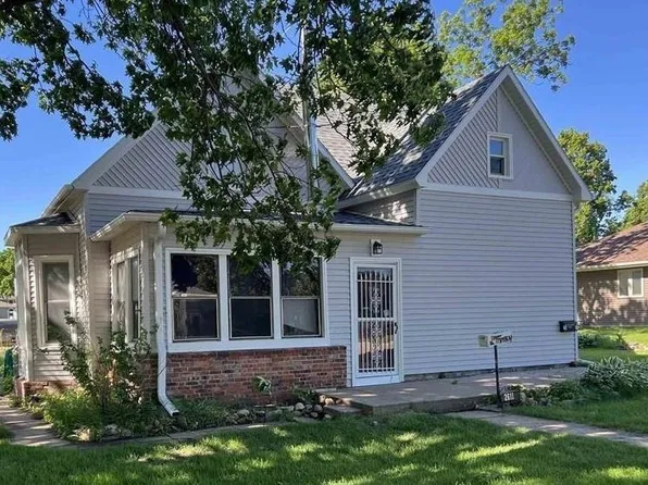 2611 W 5th St, Hastings, NE 68901