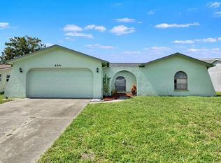 8241 Winthrop Dr, Port Richey, FL 34668