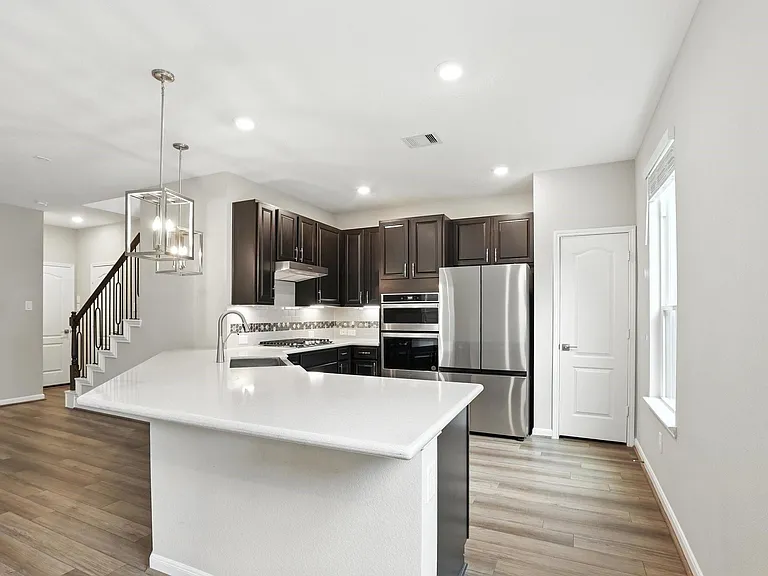 8618 Cedar Plains Ln — Photo 8