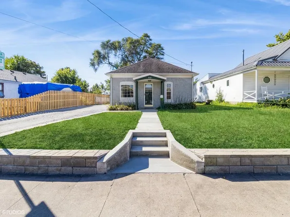 202 10th St, Boone, IA 50036