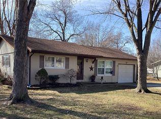 107 Chaparral St, Watson, IL 62473