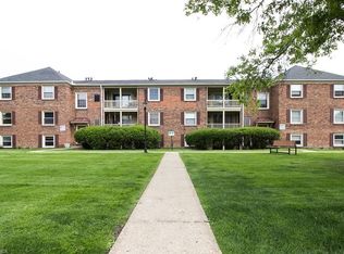5815 Tiffany Ct, Cleveland, OH 44124