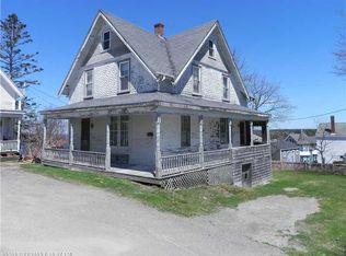 7 High St, Lubec, ME 04652