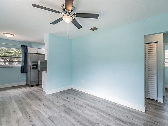 5th image of 6404 Riverbend Cir