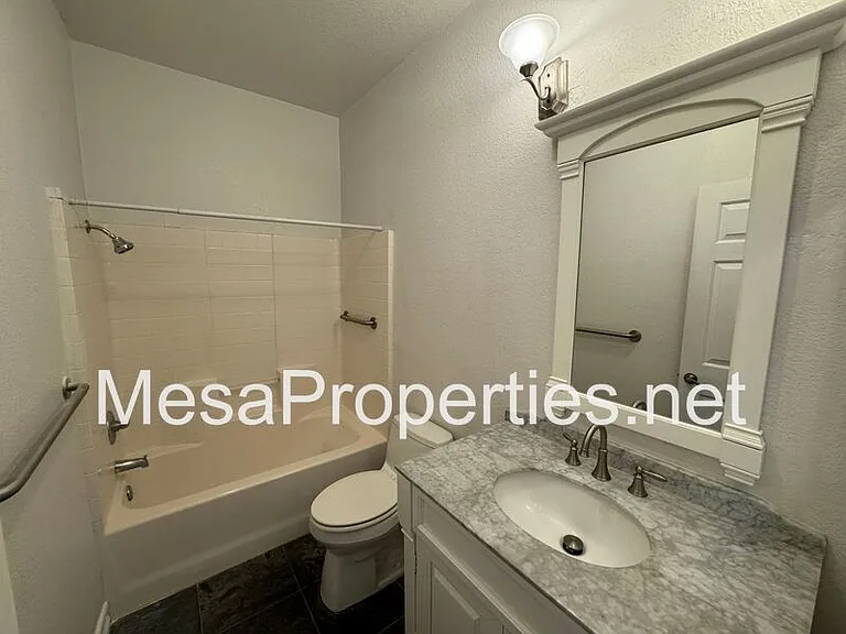 7648 Newberry Ln — Photo 10