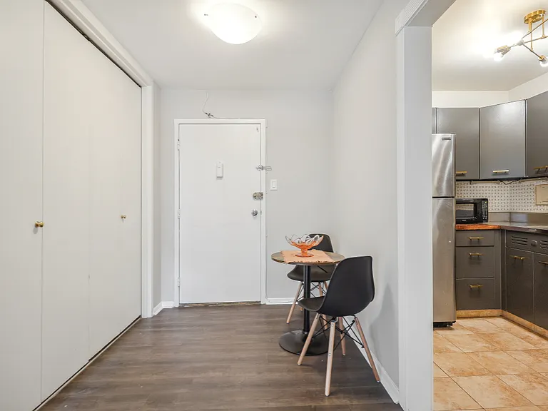 2401 H St NW #903 — Photo 5