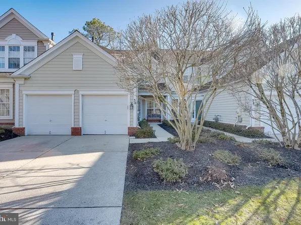 30 Brattleboro Ct, Medford, NJ 08055