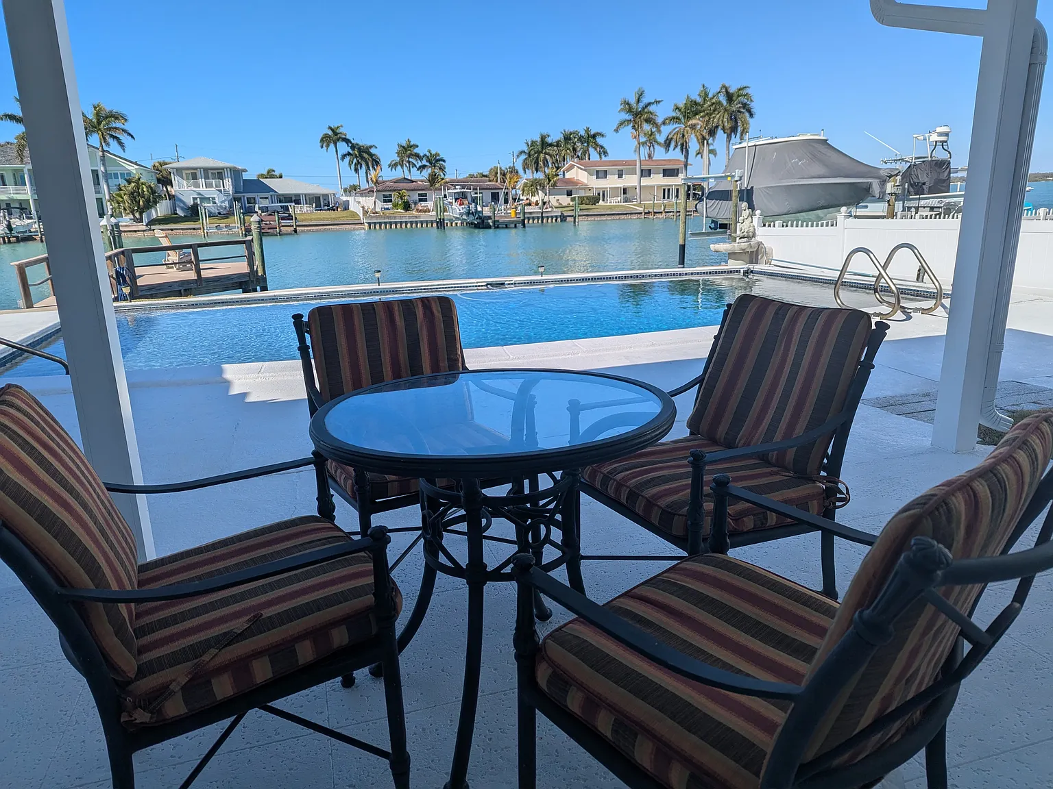 820 Capri Blvd — Photo 3