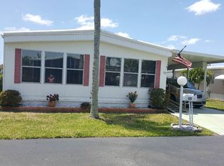 227 Foxwood Ln, Naples, FL 34112