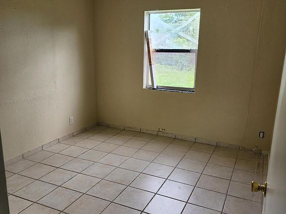 2nd image of 5712 Tarragon Drive
