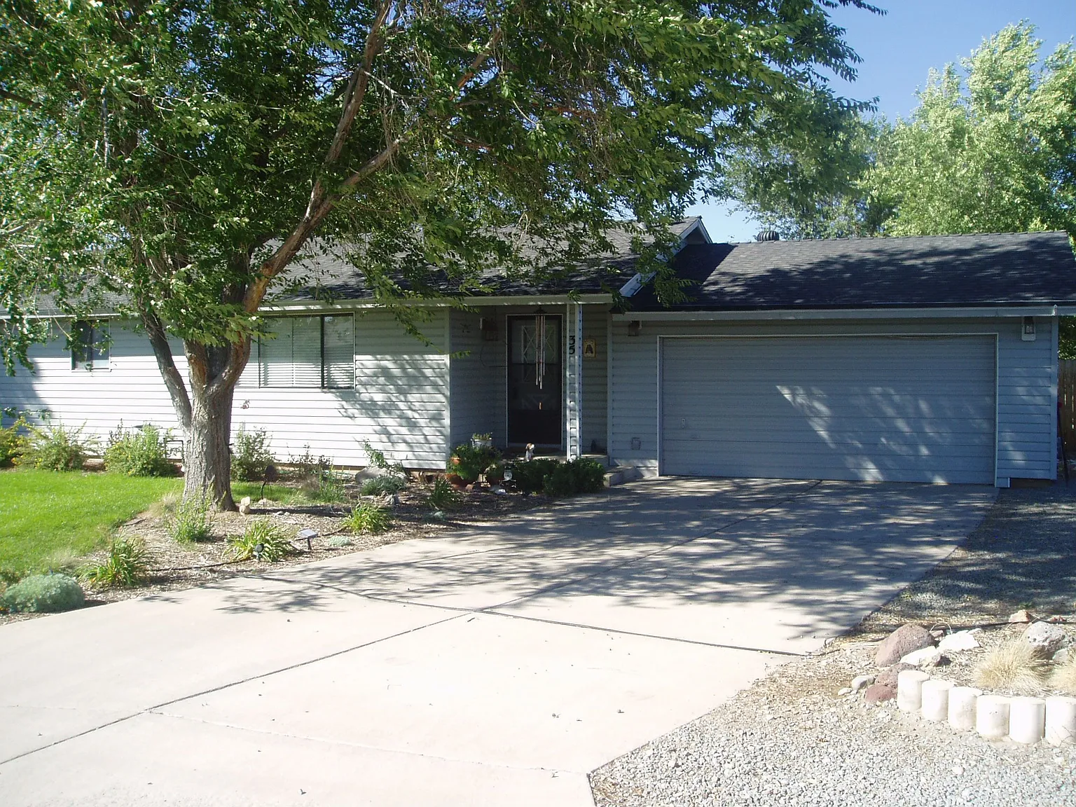 35 W Sky Ranch Blvd photo 1