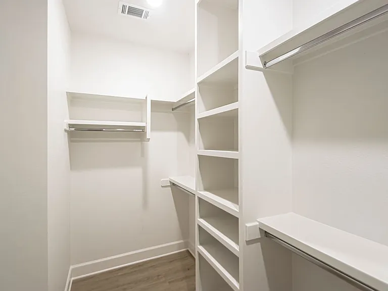 302 Kanis Ridge Dr — Photo 22
