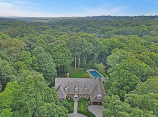 40 Mooreland Rd, Greenwich, CT 06831