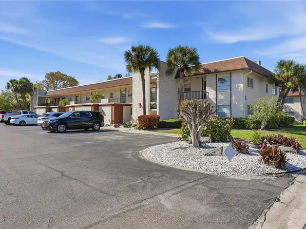 2750 E Bay Dr APT 14E, Largo, FL 33771