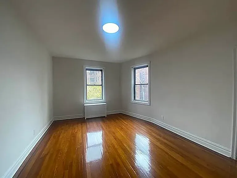 625 Caton Ave #4E — Photo 2