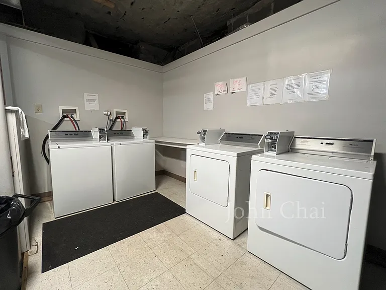 29 Lourdes Ave #5 — Photo 36