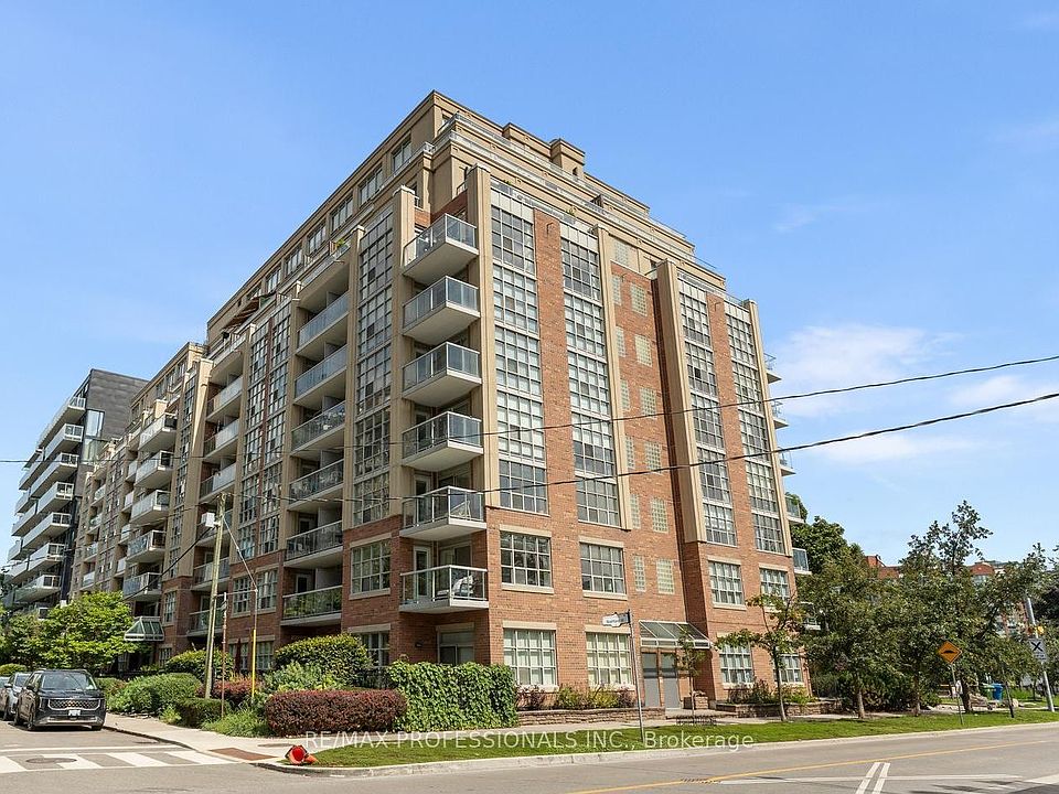 1st image of 15 Stafford St #205