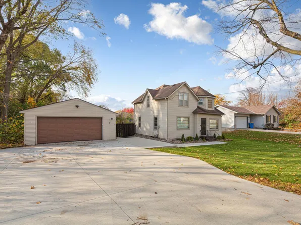1512 N Cedar Ave, Owatonna, MN 55060