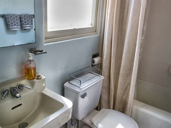 2963 Hawthorn St, San Diego, CA