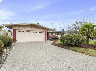 13601 NE Sacramento St, Portland, OR