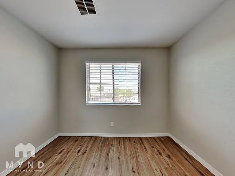 10904 E Azalea Ave — Photo 15
