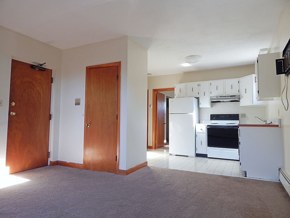 1st image of 12 Craig Ave APT 6