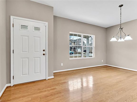 5th image of 5314 Silverbrook Dr