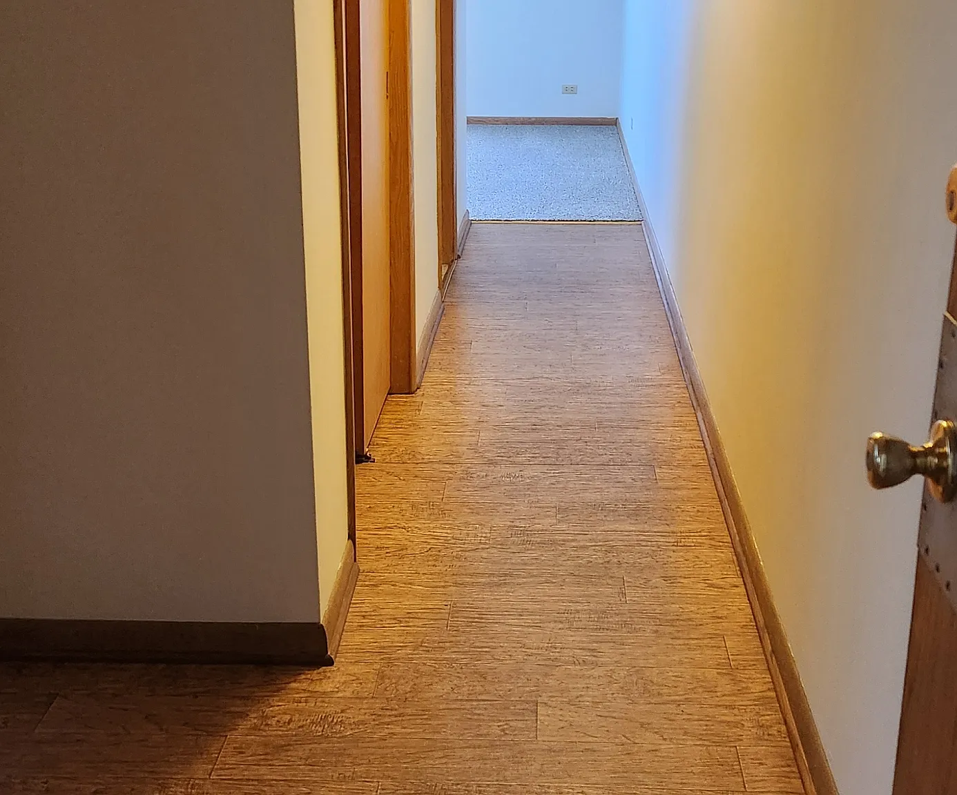 345 Silver St - 4 — Photo 4